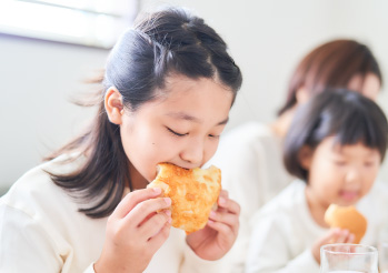 焼きたてのパン